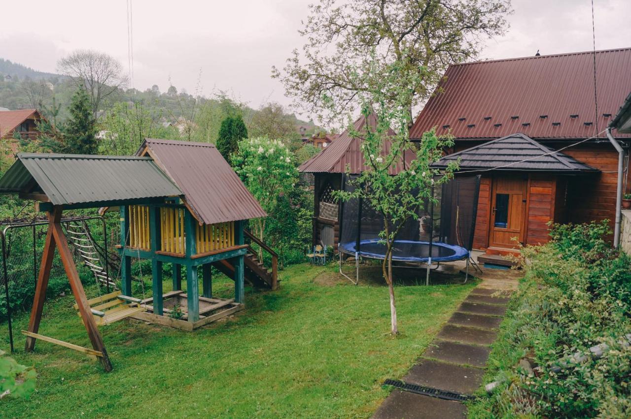 Будиночок В Карпатах Jaremtsche Exterior foto