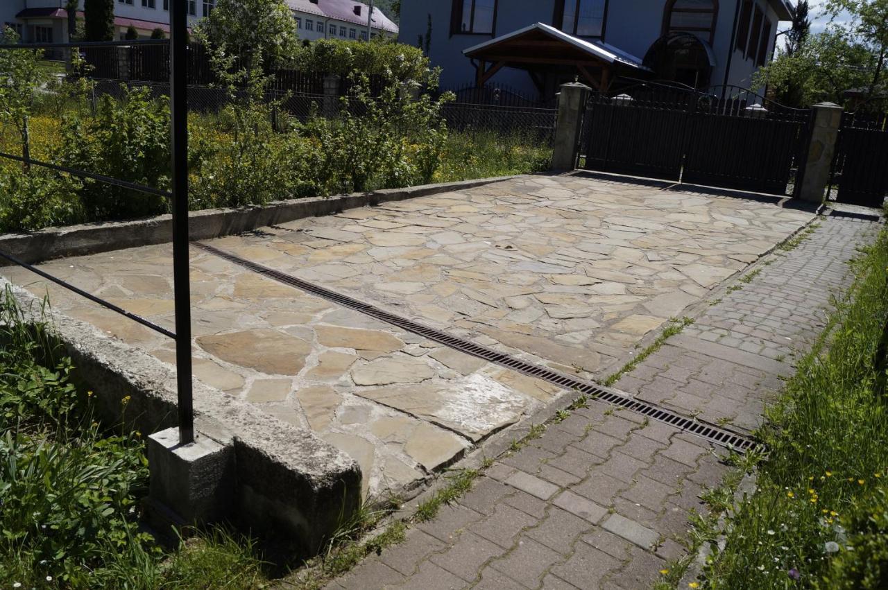 Будиночок В Карпатах Jaremtsche Exterior foto